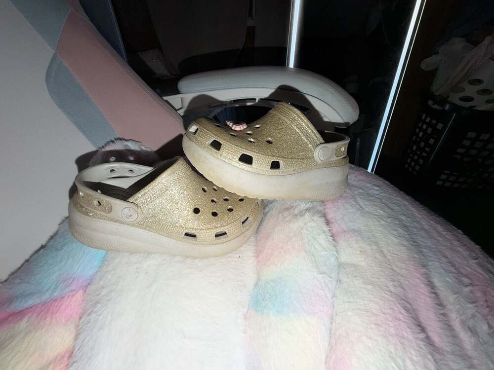 Crocs Classic Platform Glitter Clogs Gold Size C13